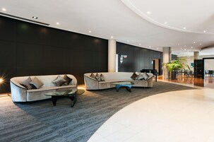 Sala de estar en el lobby