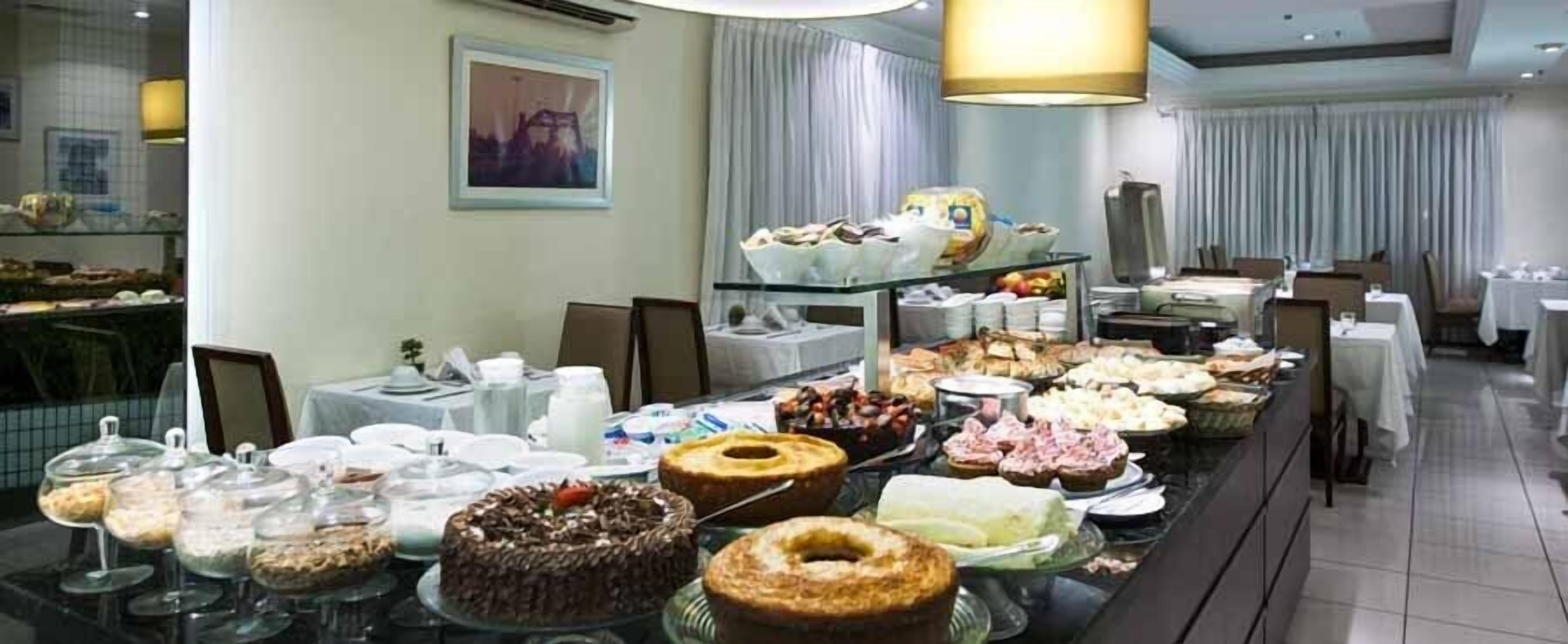 Petit déjeuner continental compris