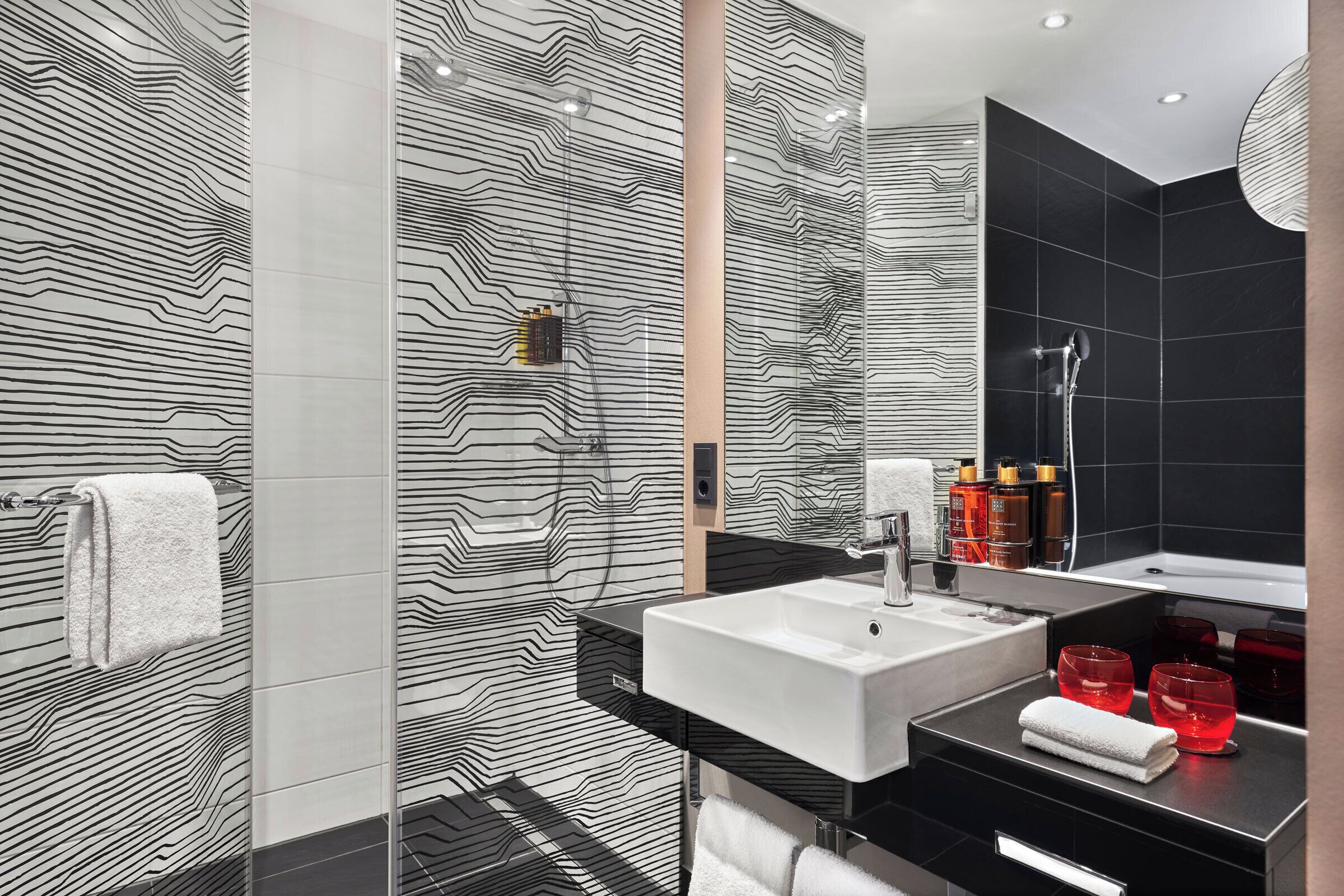 gallery double room | bathroom sink