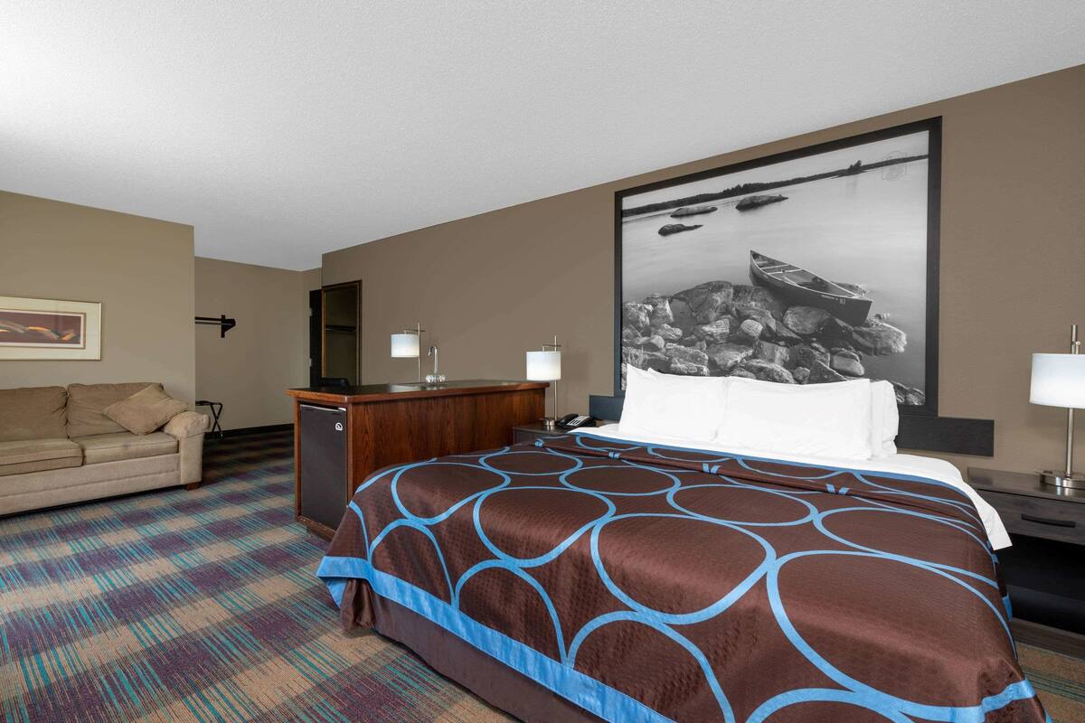 Studio Suite, 1 King Bed, Non Smoking