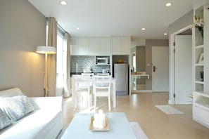 Suíte executiva (50 sqm) | Cofres nos quartos, Wi-Fi de cortesia, roupa de cama