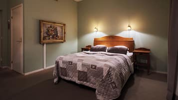 Quarto casal standard | Edredons de pluma, camas com colchões pillow-top