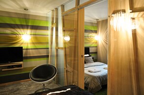 Individually decorated, individually furnished, iron/ironing board - La Gioia Kazimierz Modern Apartments (Kraków)