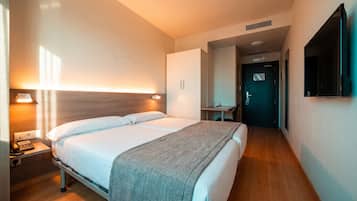 Habitación estándar | Caja fuerte, wifi gratis, ropa de cama