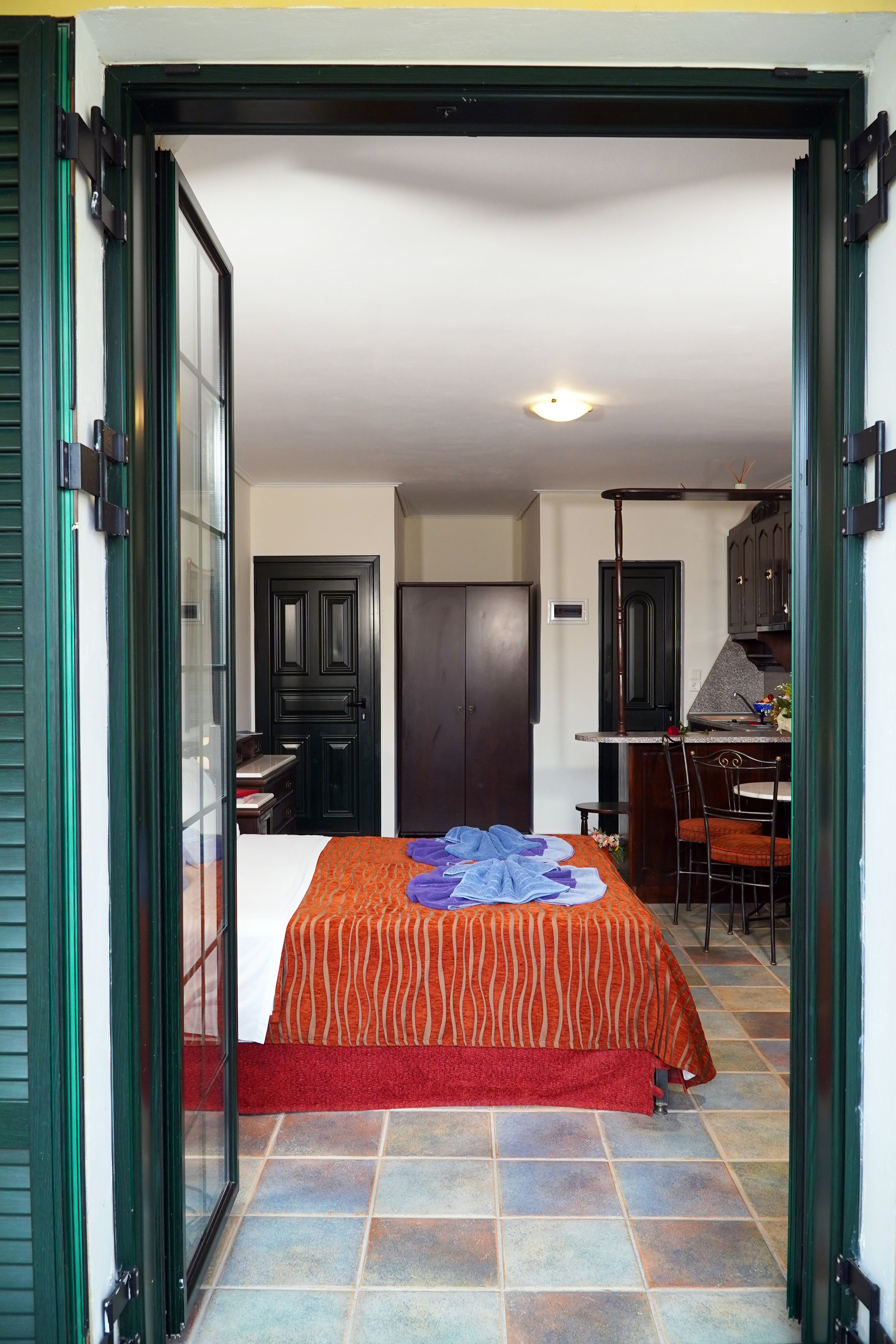 junior room | free wifi