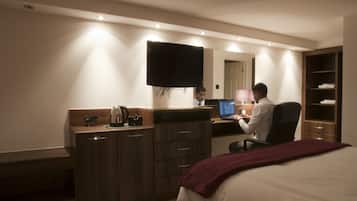 Standard Double Room | In-room business centre