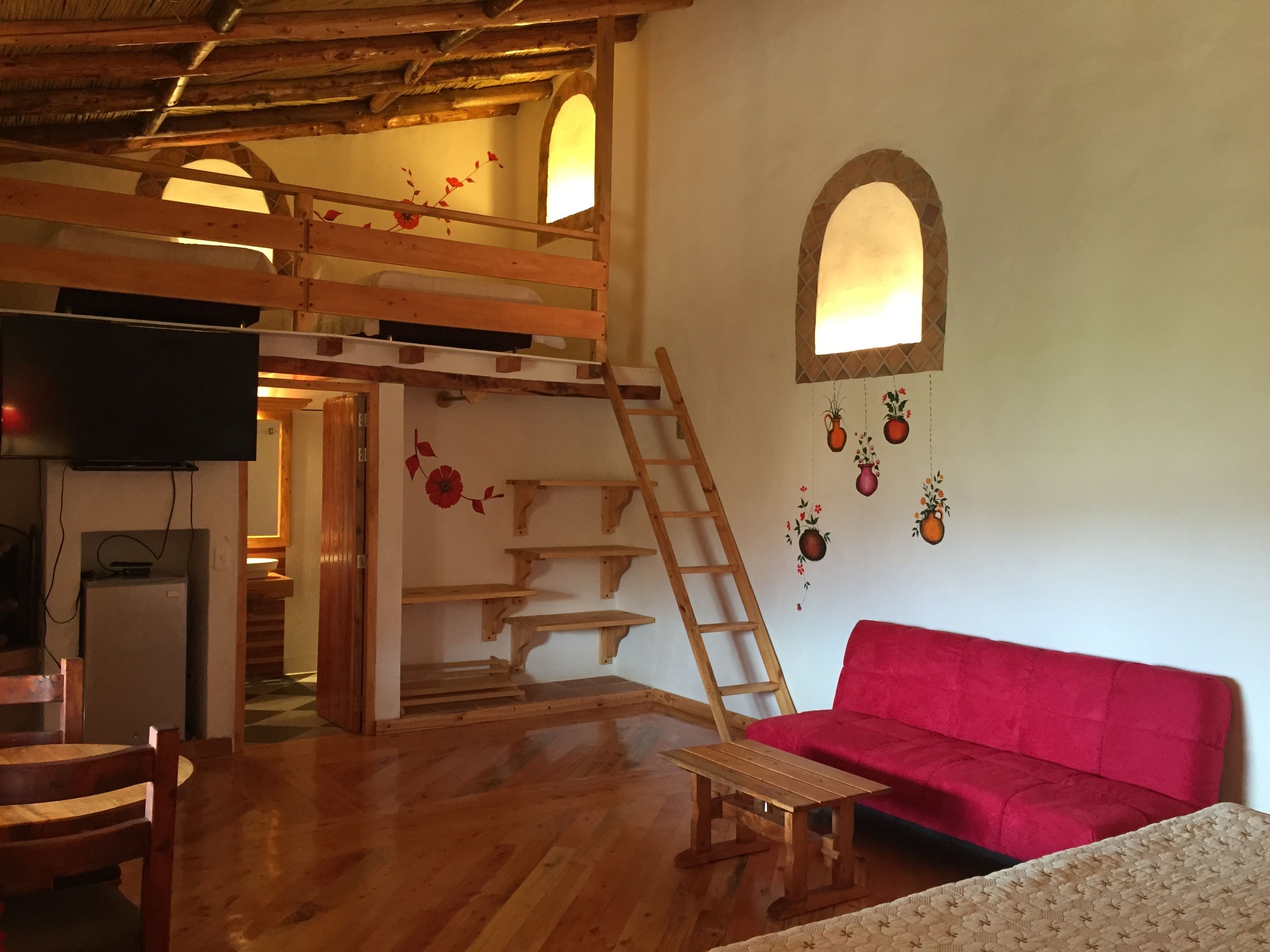 junior suite, fireplace (family) | living area | fireplace