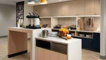 Free daily buffet breakfast