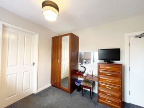 Tomannsrom, eget bad