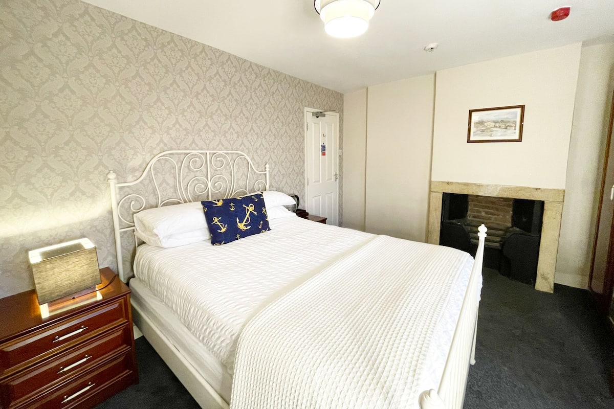 Doppelzimmer, mit Bad