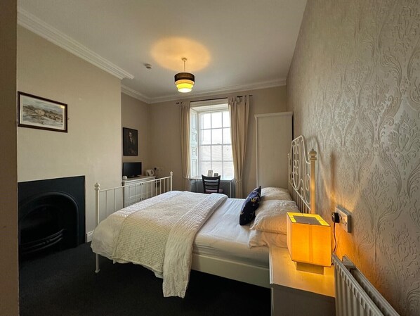 Habitación doble, baño en la habitación