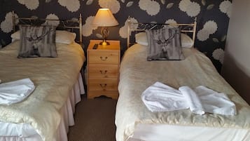 Family House, Private Bathroom