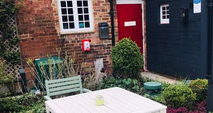 The Three Pigeons Inn