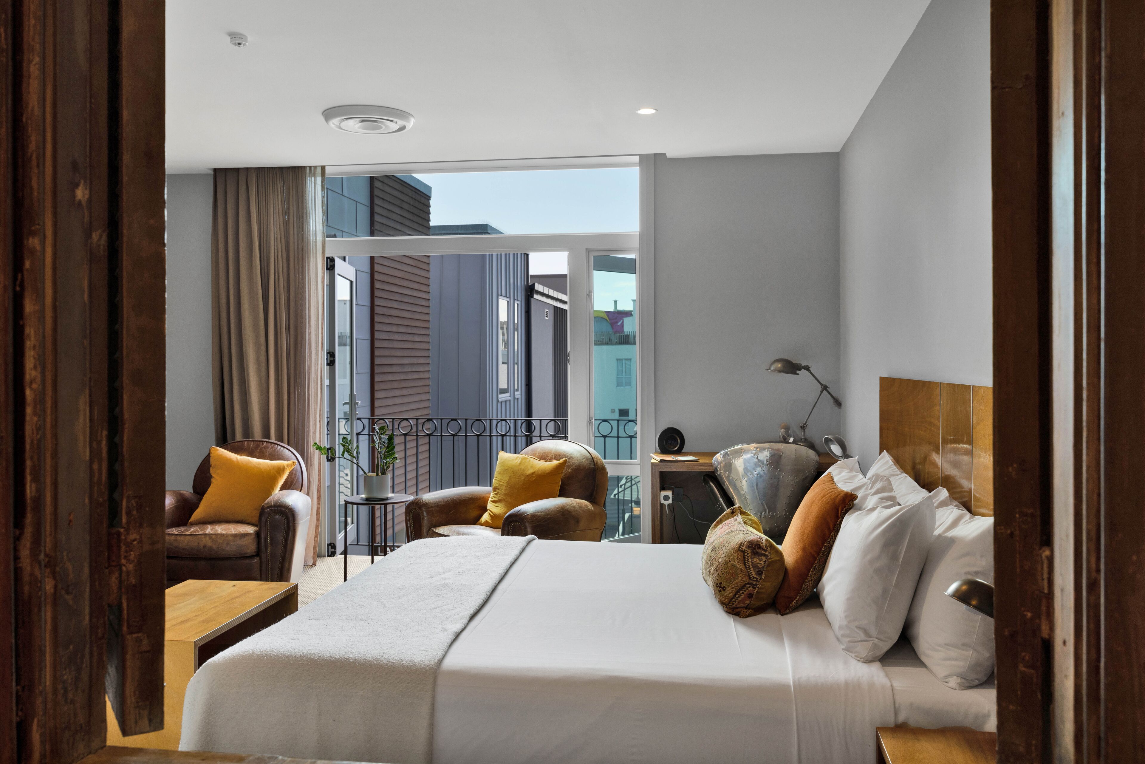 anniversary suite | 1 bedroom, premium bedding, minibar, in-room safe