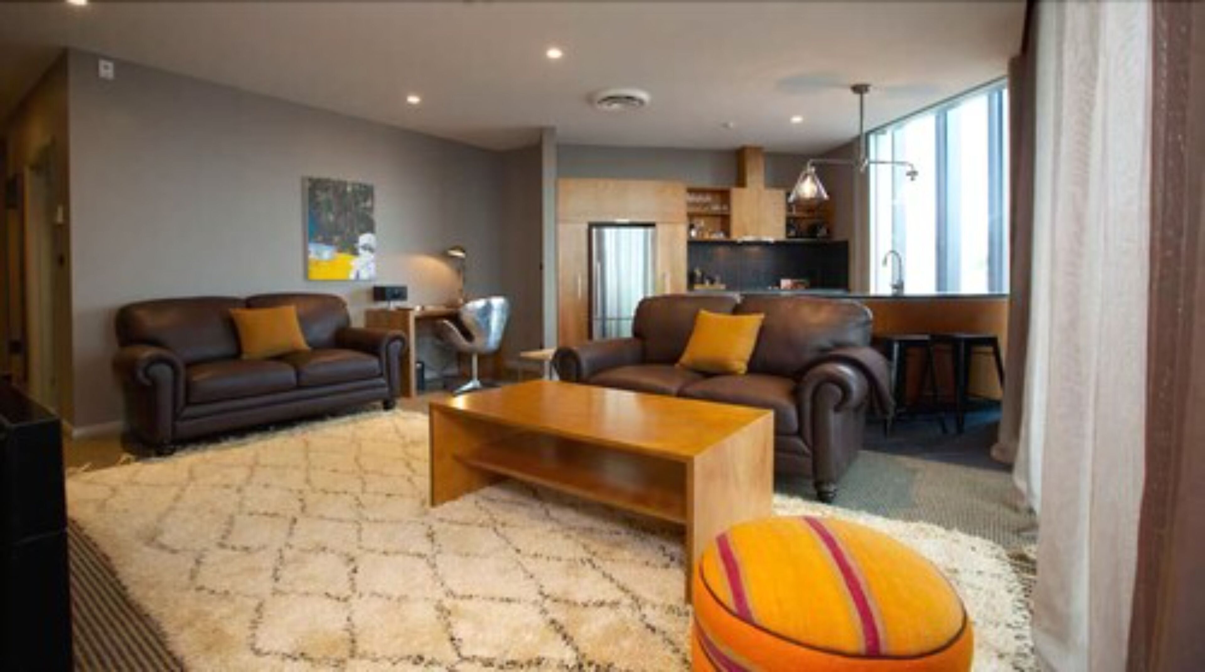 King Henry Suite | Premium bedding, minibar, in-room safe, desk