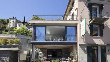 Fachada de la propiedad