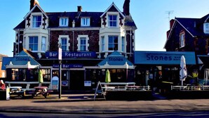 Front of property - Stones Hotel Bar & Restaurant (Minehead)