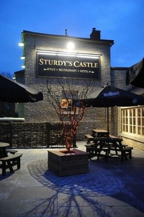 Exterior - Sturdy's Castle Country Inn (Kidlington)