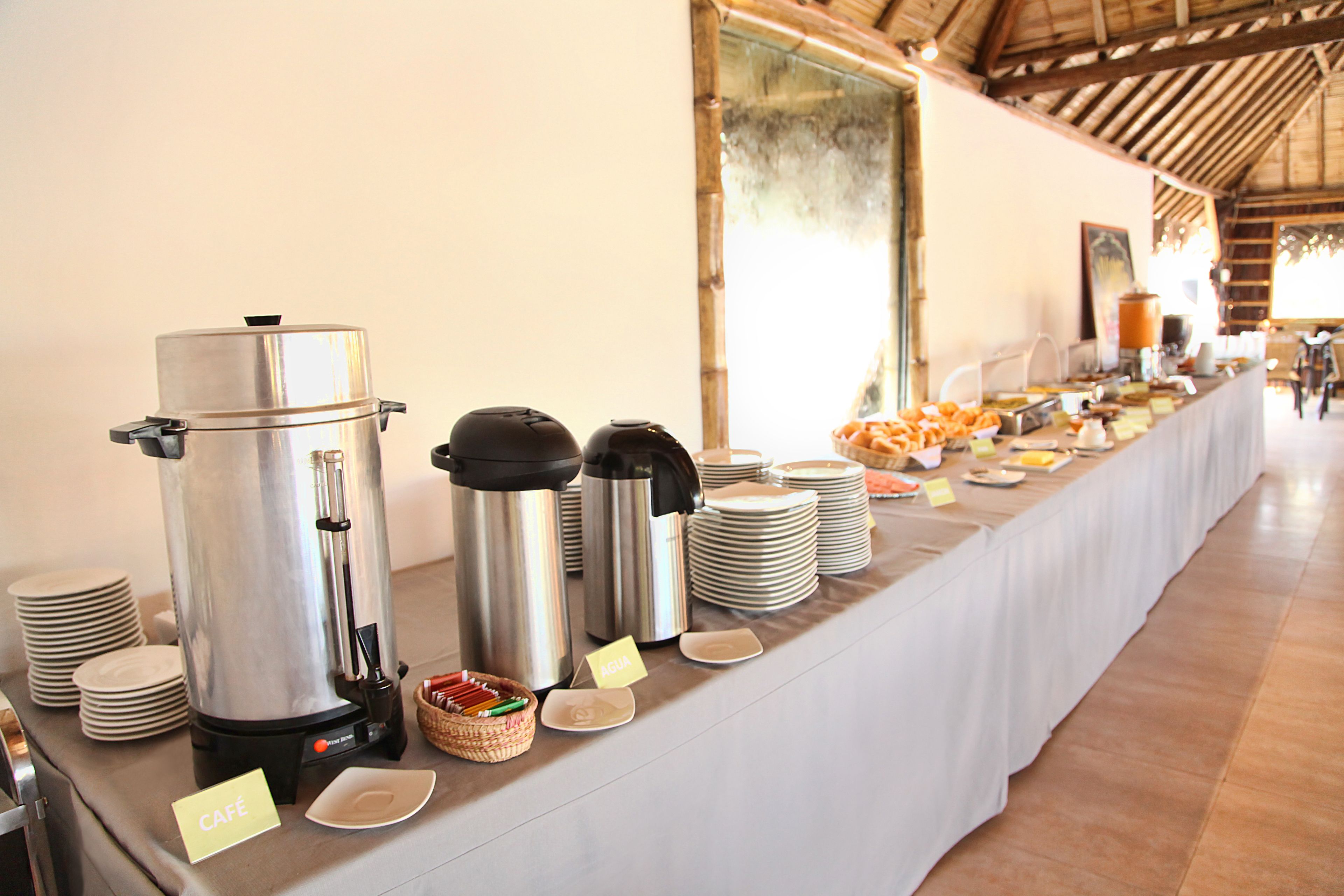 free daily full breakfast