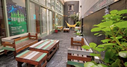 Play Hostel Arcos