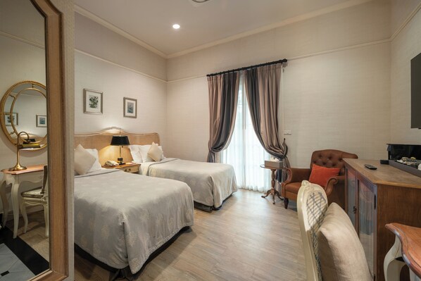 1 habitación, minibar, caja de seguridad en la habitación y escritorio 