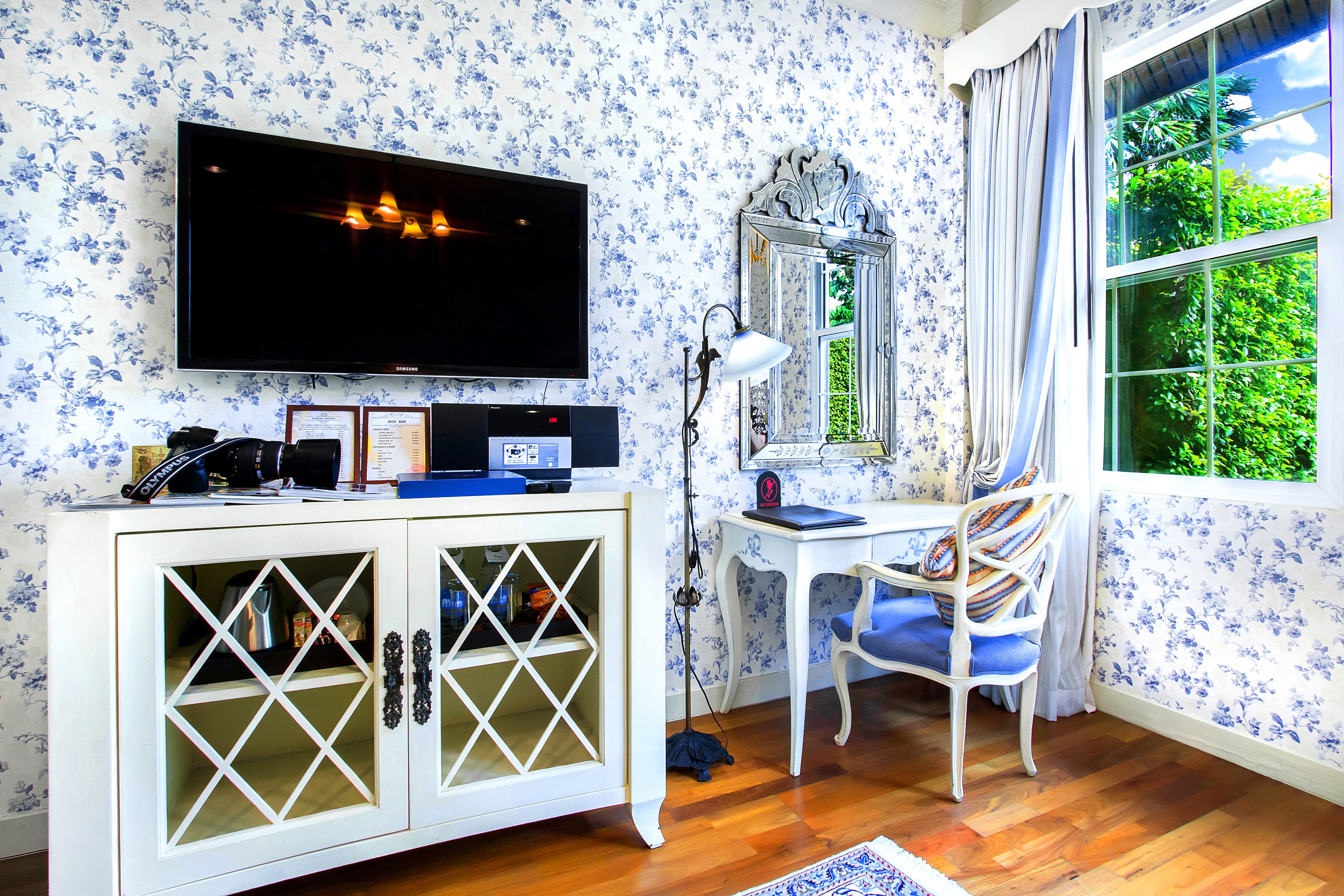 1 bedroom, minibar, in-room safe, desk