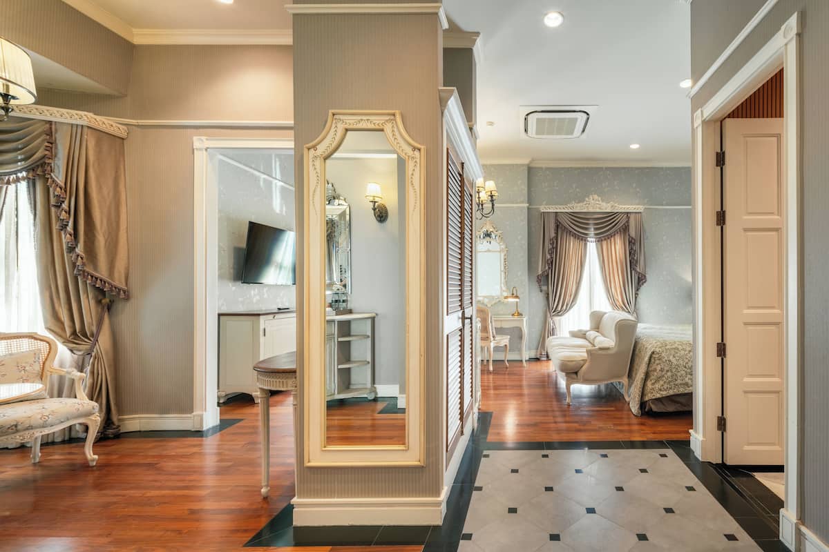 1 bedroom, minibar, in-room safe, desk