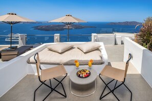 Standard Double Pool Level Volcano View | Terraza o patio