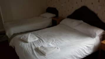 Suite, Ensuite (Small)