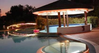 Blue Country Resort