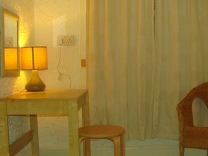 Habitación doble, baño en la habitación (Small)