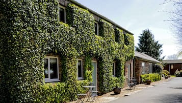 Cottage, Private Bathroom, Garden View (Herriot - self catering) | Exterior
