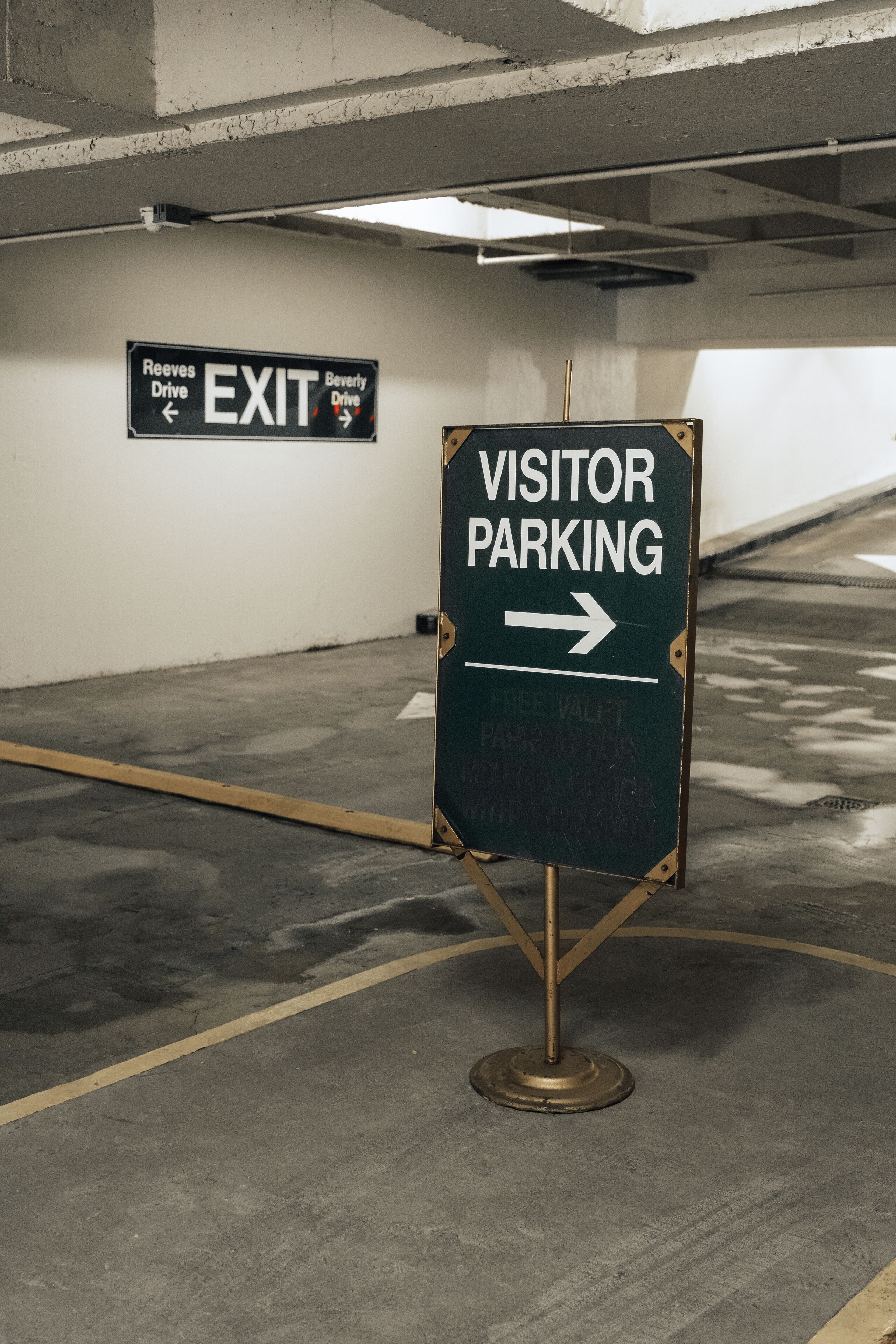 self-parking (surcharge) 40.00 per night