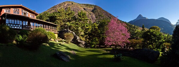 Fachada del alojamiento