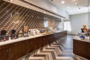 Coffee service - La Quinta Inn & Suites by Wyndham Houston NW Beltway8/WestRD (Houston)
