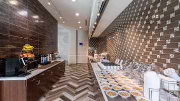 Free daily self-serve breakfast