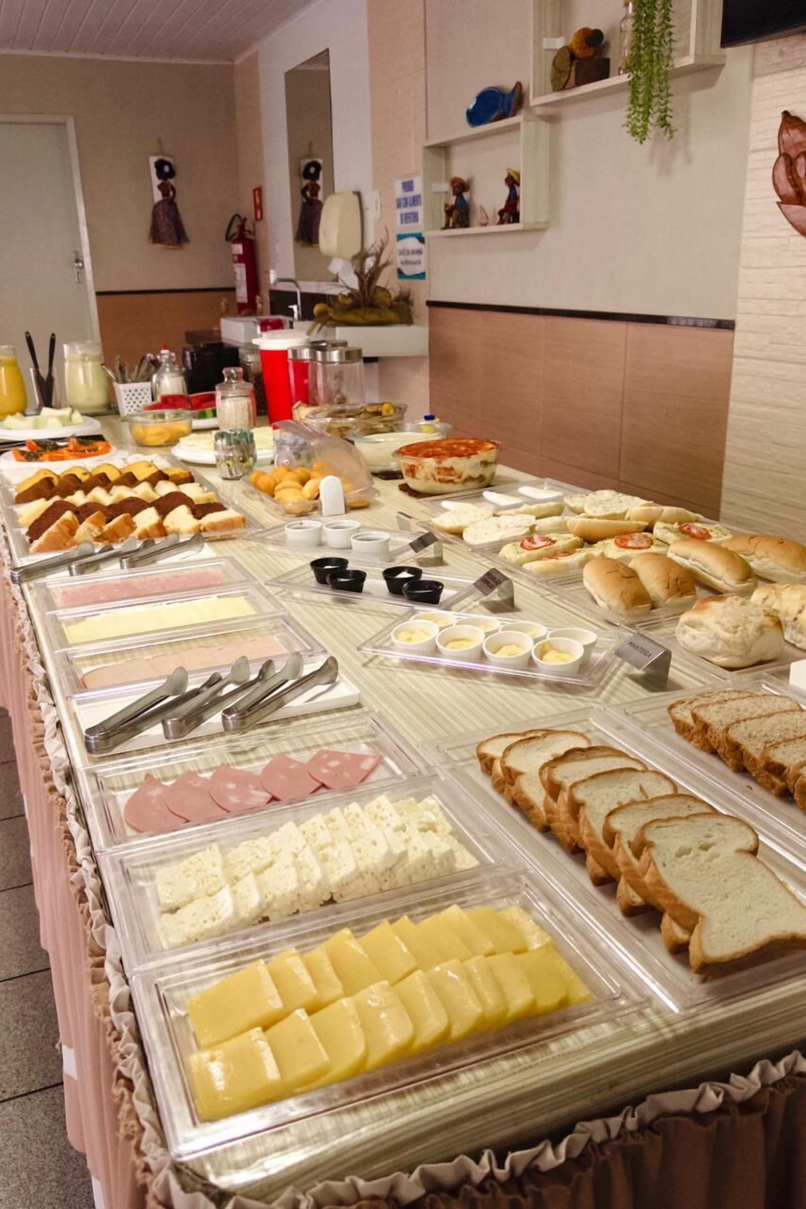Gratis morgenmadsbuffet hver dag