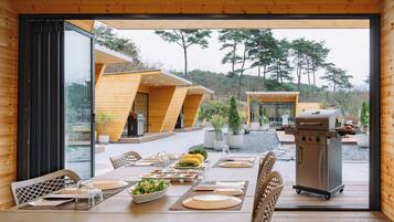 BBQ/ํผํฌ๋ ๊ณต๊ฐ