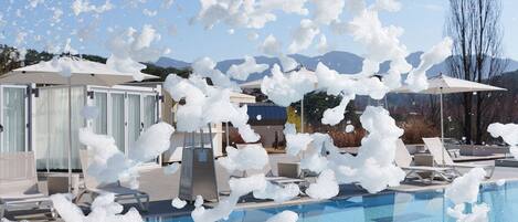 Outdoor pool, open 1:00 PM to 9:30 PM, pool cabanas (surcharge)