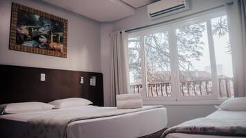 Deluxe Triple Room | Bar mini, Wi-fi percuma, cadar katil