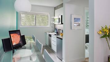 Premium-Suite, 1 Schlafzimmer | Eigene Kochnische