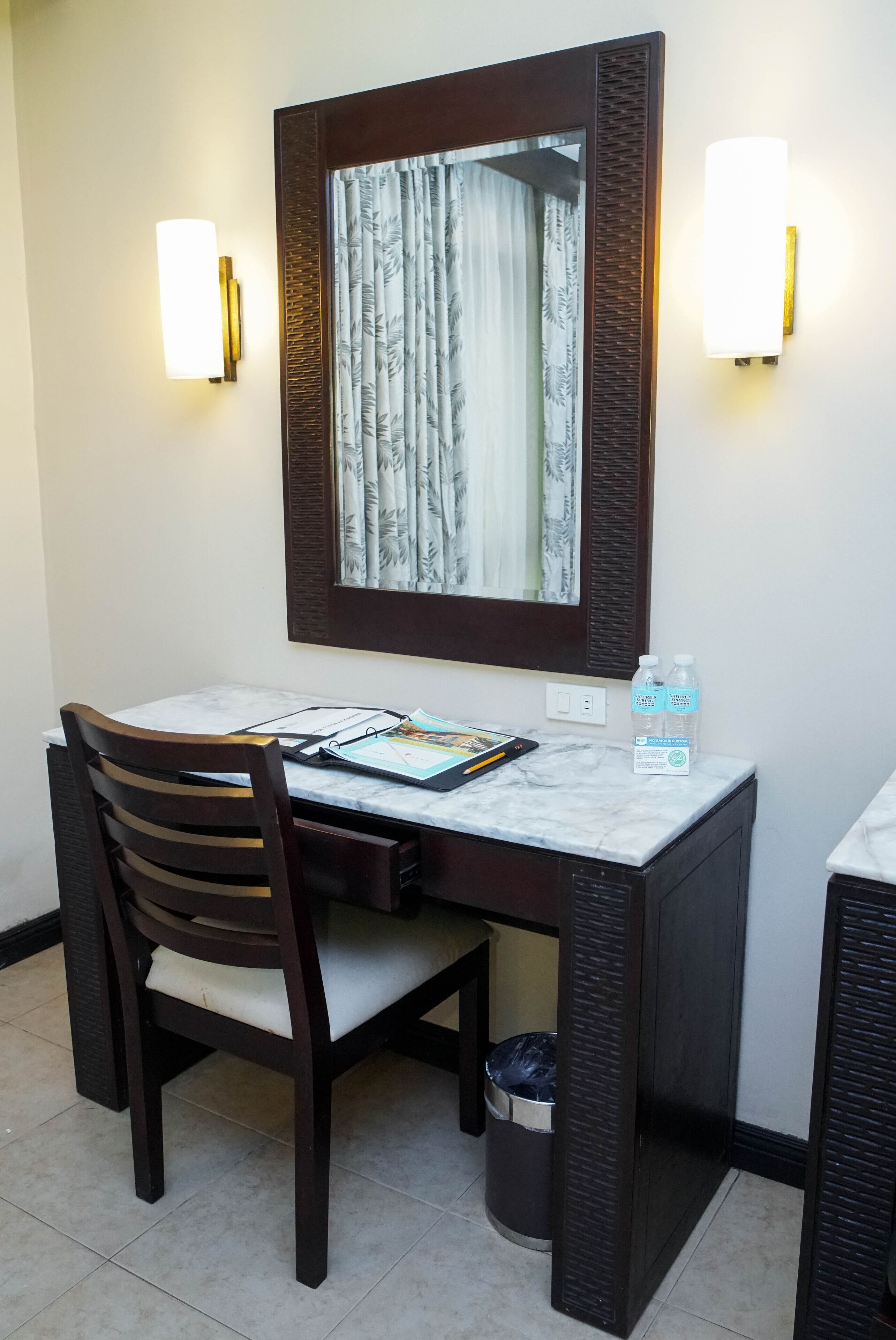 deluxe room | premium bedding, in-room safe, desk, laptop workspace