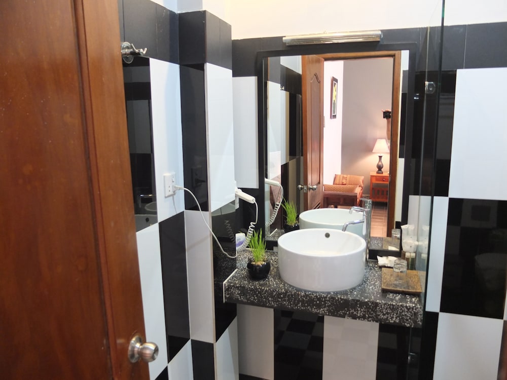 Baby Elephant Boutique Hotel by null