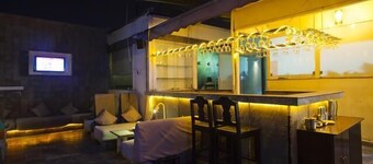 Acacia Inn