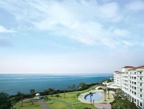 View from property - Kumho Jeju Resort (Seogwipo)