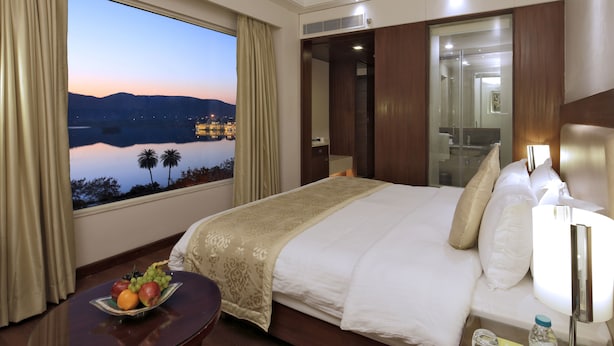 Executive Room - Regenta Central Jal Mahal, Jaipur (Jaipur)