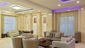 Lobby sitting area - Regenta Central Jal Mahal, Jaipur (Jaipur)
