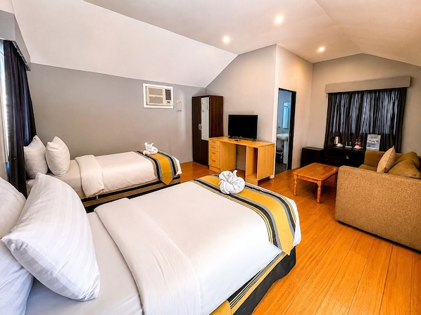 Twin Room | Free WiFi, bed sheets