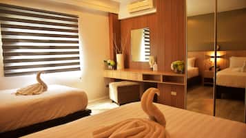 Iron/ironing board, free WiFi, bed sheets