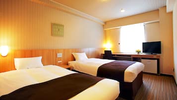 In-room safe, desk, iron/ironing board, free WiFi